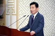 김진표 “적대적 대결 정치·정치 양극화, 대의민주주의 위기감 커져”