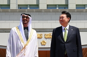 윤 대통령 "한-UAE 관계 최상에 도달"…모하메드 "한국과 관계에 자부심"
