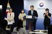 의대생 수업거부로 낙제 맞아도 유급 안되게 한다..."비상 상황"
