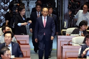 與, 7개 상임위 수용...추경호, 원내대표직 사의 표명