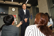 한동훈, 사무총장 입 빌려 ‘친윤’ 정점식 정책위의장 사퇴 압박
