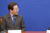 한동훈-이재명 9월 1일 대표회담...의정갈등·채상병특검·25만원법 줄다리기