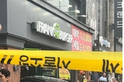 70대 몰던 차량, 상가 돌진해 1명 사망