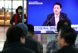 尹대통령, 김여사 “외교활동 외 대외활동 중단...국민 싫다면 안 해야”