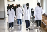 의대생 · 전공의 복귀 ‘오리무중’ 의료공백 장기화