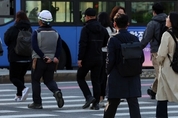 오늘 전국 대부분 지역에 강한 바람…낮 최고 20도 2025-04-25 08:42:03