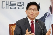 김문수 "윤석열 前 대통령 탈당은 본인이 판단할 문제"