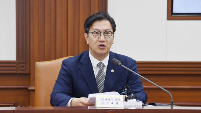 김범석 직무대행 "미국 관세협상 등 대외 불확실성 여전…시장 상황 지속 점검"