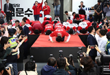 김문수, 퇴근길 서울역 집중 유세...“GTX-F 까지 확실하게 완성”