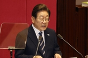 李 대통령, 시정연설 '경제는 타이밍…경기회복 골든타임 놓치지 말아야'