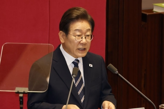 李 대통령, 시정연설 '경제는 타이밍…경기회복 골든타임 놓치지 말아야'