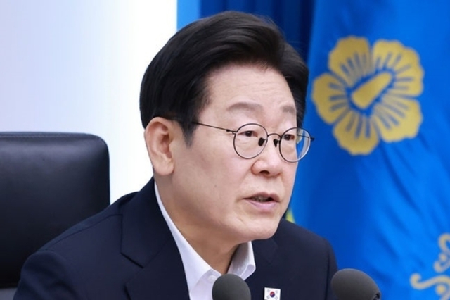 이재명 대통령 국정수행 '긍정' 62.2·'잘못한다' 32.3 [리얼미터]