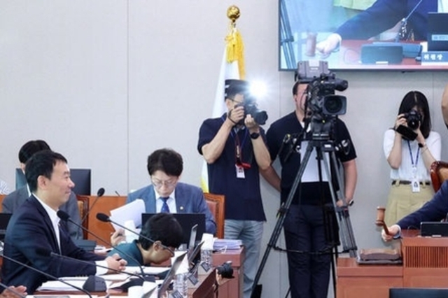 방송3법·노란봉투법, 여당 주도로 국회 법사위 통과