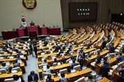 국회증언감정법 개정안, 與 주도 본회의 통과…4박5일 필리버스터 대치 강제 종료