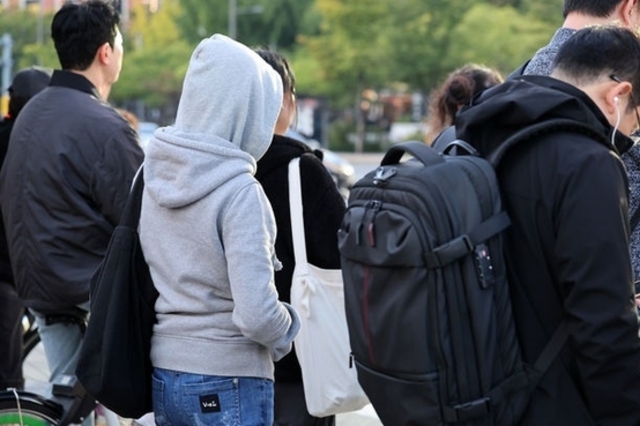 오늘 쌀쌀한 날씨 지속…강원영동·경상권·제주 비 소식