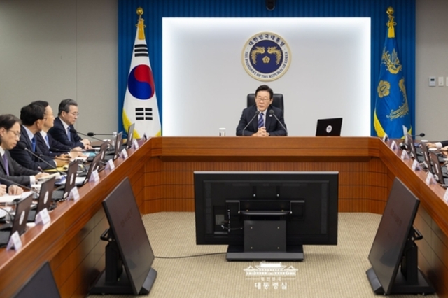 이재명 대통령 “규제와 금융, 노동 등 6대 구조개혁 통해 잠재성장률 반등시켜야”