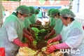 경산시새마을부녀회 , 사랑의 김장 담그기