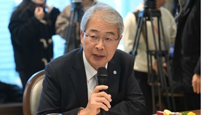 임종룡 우리금융 회장 연임…생산적 금융·AX 가속화"