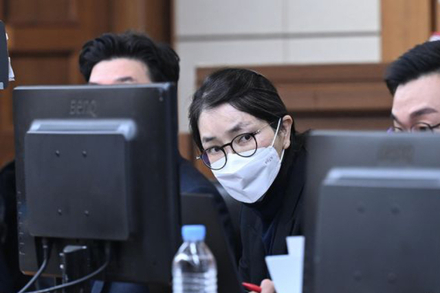 민중기 특별검사팀, 김건희 여사 매관매직 의혹 관련 알선수재 혐의 추가 기소