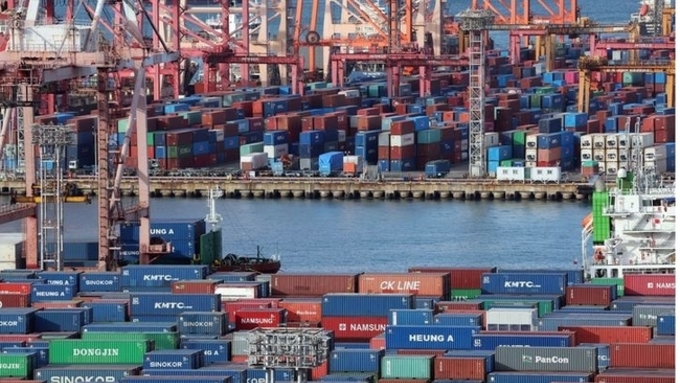 작년 반도체 호조에 수출 7000억불 넘었지만…올해 수출 리스크는 '트럼프 정책 방향'