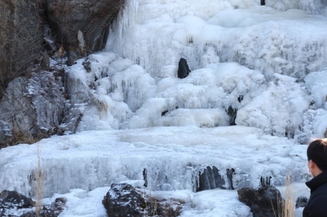 오늘 아침 기온 '뚝' 맹추위…오후부터 전국 흐려져