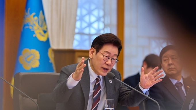이재명 대통령 “부당한 기대 가진 다주택자보다 집값 폭등 고통받는 국민이 더 배려받아야”