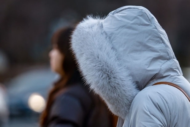 오늘 아침기온 어제보다 5~10도 떨어져…서쪽 지역 낮까지 황사