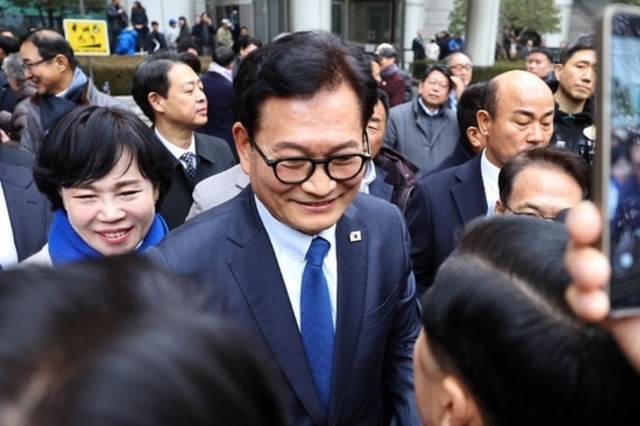 송영길, '불법 정치자금 수수' 2심 무죄 선고