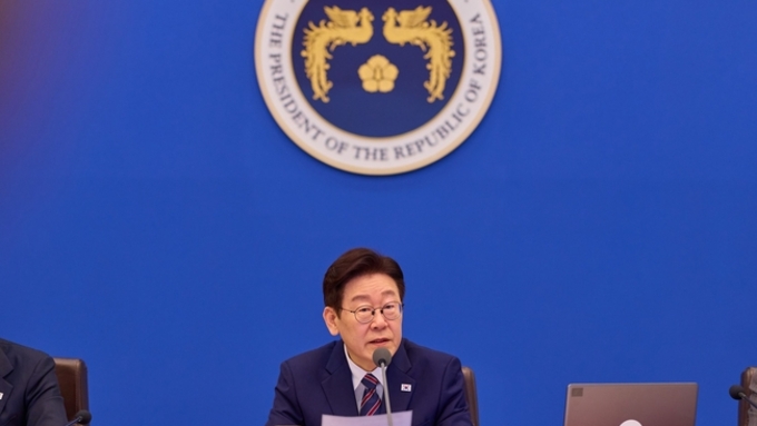 이재명 대통령, 다주택자 대출 만기 연장 제한 시사...“금융혜택까지 주는 건 문제 있다”