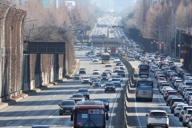 오늘 연휴 마지막 날 부산→서울 6시간10분