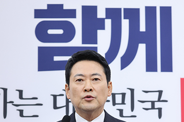 장동혁, 윤석열 무기징역 선고에 “아직 1심, 무죄 추정 원칙 적용돼야...계엄≠내란”