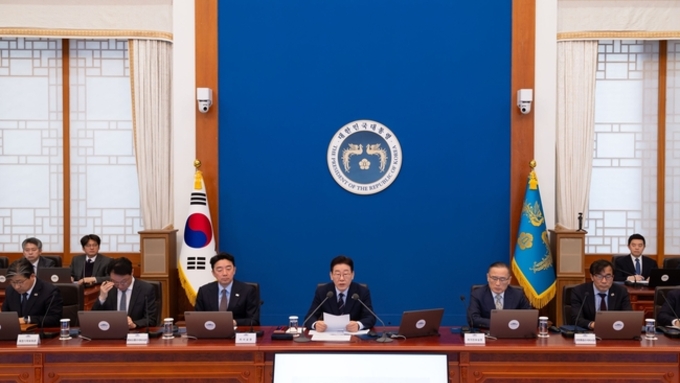 이재명 대통령 “기름값 바가지 같은 반사회적인 악행 엄정하고 단호한 대응 해야”