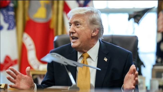 도널드 트럼프 “이란, 합의 구걸하며 우리 제안에 ‘검토하고 있다’고만 해”