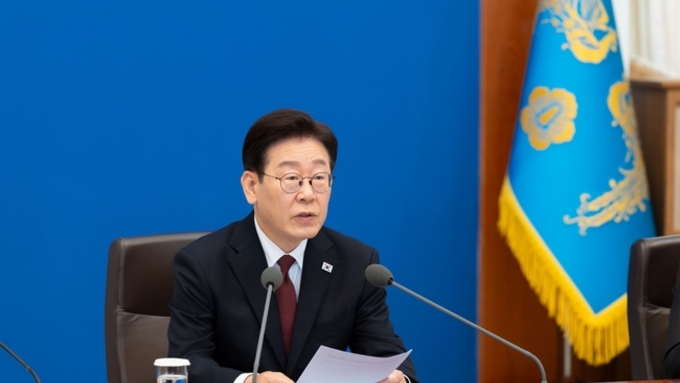 이재명 대통령 “세제, 금융, 규제 권한 행사만으로 충분히 집값안정 이룰 수 있다”