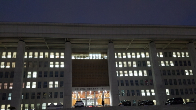 여야, 25조원 규모 추가경정예산안 4월 10일까지 처리 합의...2일 시정연설