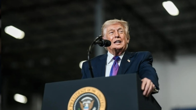 도널드 트럼프 “이란 새 정권 대통령 미국에 휴전 요청했다”