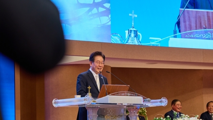 이재명 대통령 “중동전쟁 위기 더 큰 위기로 번지지 않도록 가용한 모든 정책 수단 활용”