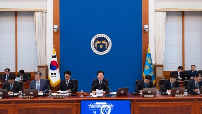 이재명 대통령 “다주택자 양도소득세 중과 5월 9일 토지거래 허가 신청까지 유예 검토”