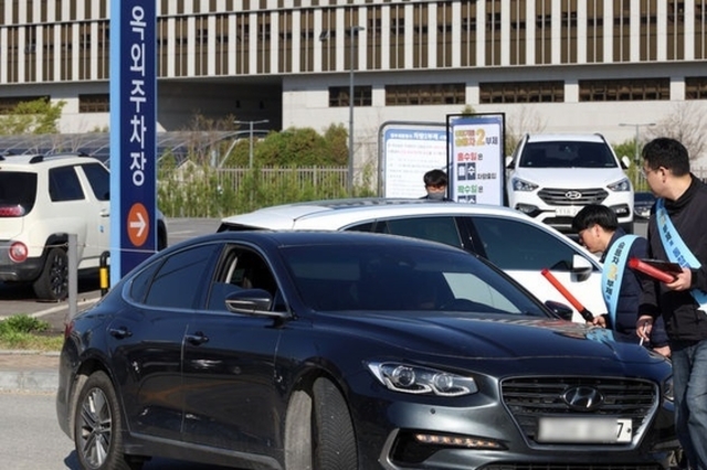 8일부터 공공기관 차량 2부제 본격 시행