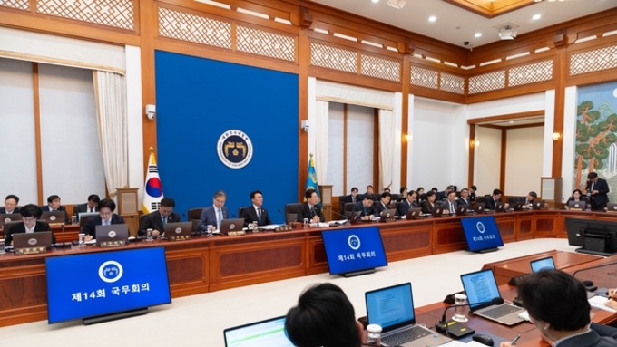 정부 “호르무즈 해협 봉쇄 이후 처음으로 우회로인 홍해 통해 국내로 원유 운송”