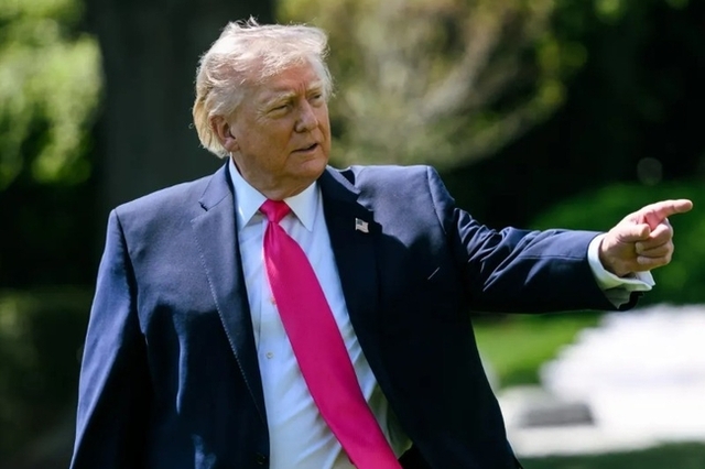 도널드 트럼프 “협상 어느 쪽으로든 종결될 때까지 휴전 연장...이란 정부 심각하게 분열”